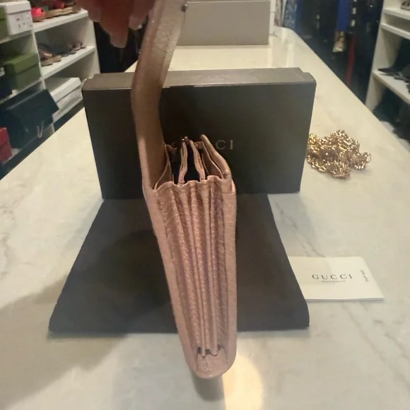 Gucci GG Marmont Gold Butterfly w/crystals wallet Pink (Rare) Like New box dust - Picture 11 of 15